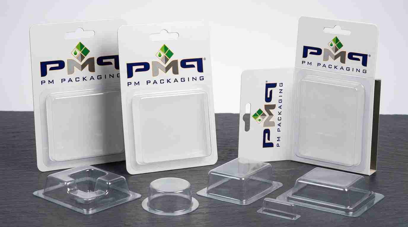 Learn how high-volume electronics accessory brands streamline supply chains, reduce downtime, and accelerate retail rollouts by coordinating blister card packaging directly with Mexican assembly plants.